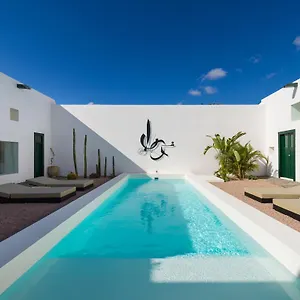 Casa Montelongo Villa La Oliva